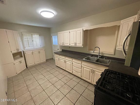 5th image of 2930 McKinley Ave