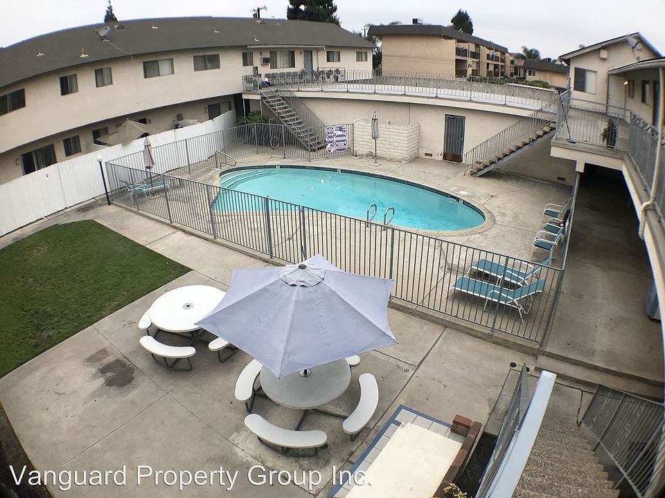 2nd image of 1100 Magnolia Ave APT 16