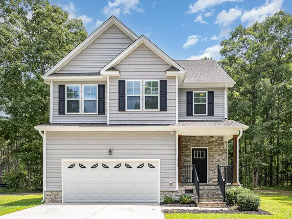 3704 Cassaro Ln, Zebulon, NC 27597