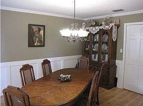 3rd image of 9850 Hollowbrook Dr