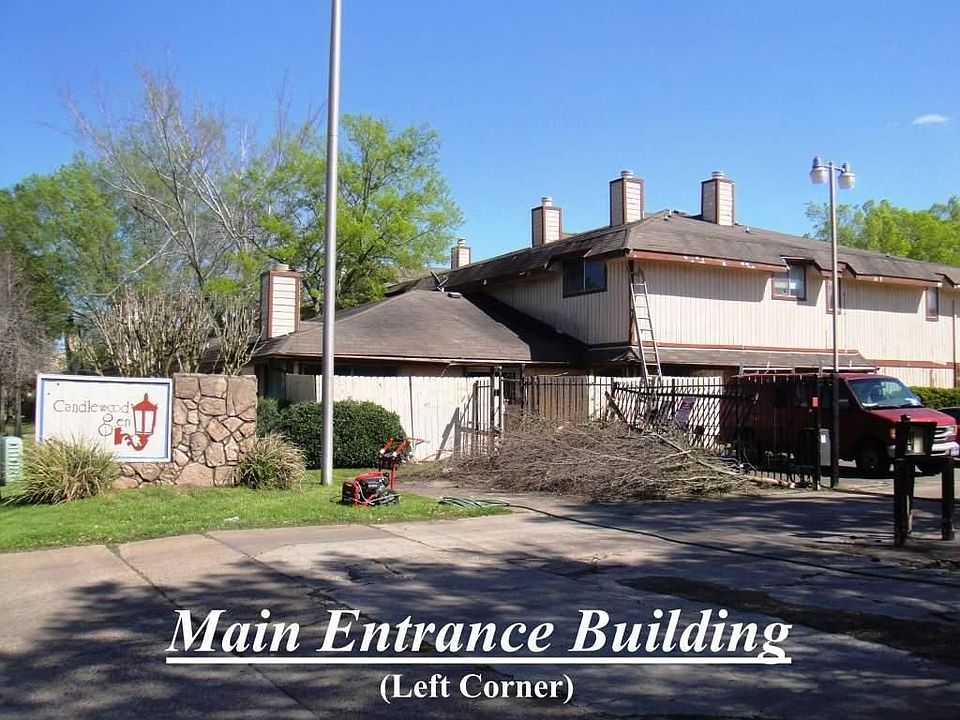 1st image of 5383 De Soto St #4