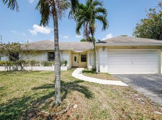 5525 SW 118th Ave, Fort Lauderdale, FL 33330