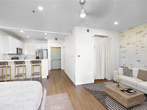 2nd image of 20301 Bluffside Cir APT 313