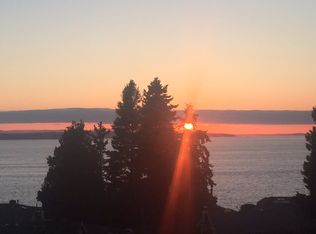 18908 Olympic View Dr, Edmonds, WA 98020