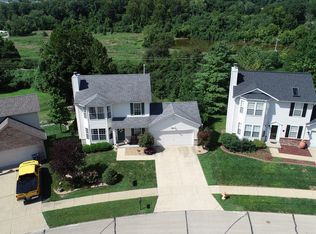 5573 Oakville Heights Ct, Saint Louis, MO 63129