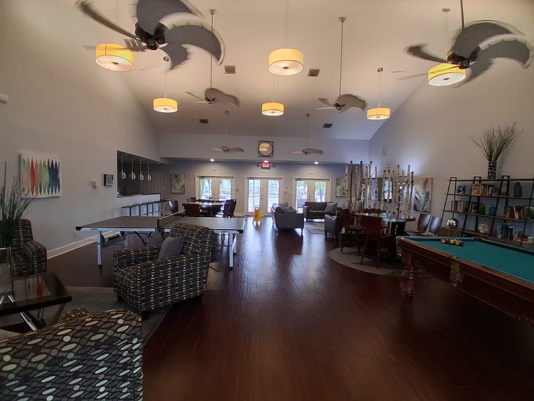 101 Pompano Dr SE #D — Photo 18