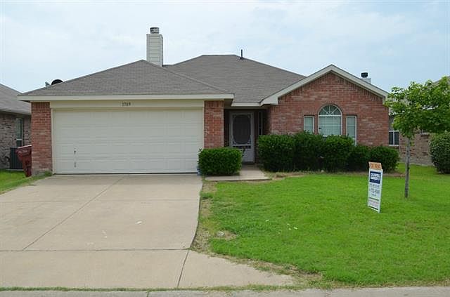 1st image of 1709 Bob Dr