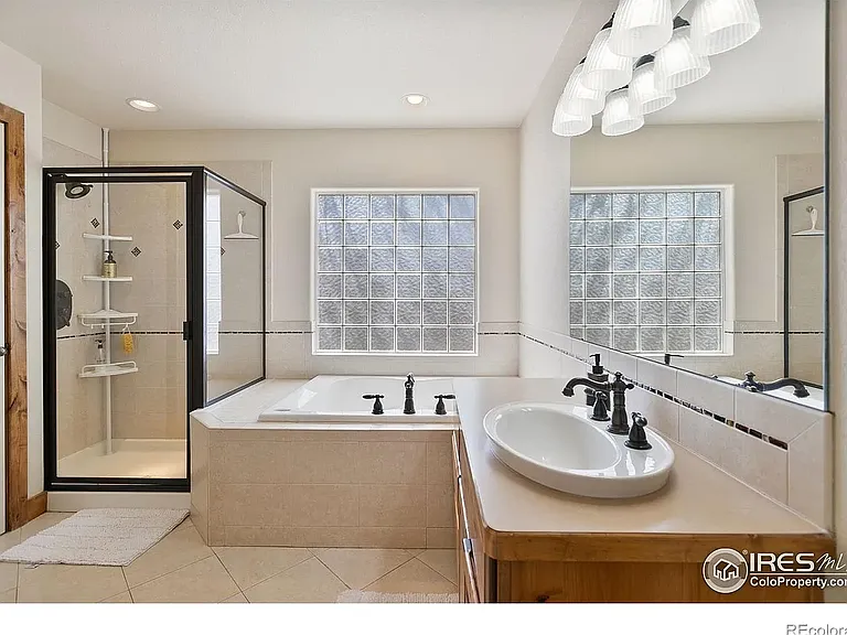 1404 S California Ave — Photo 8