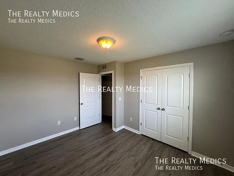 2148 Ontario Way — Photo 16