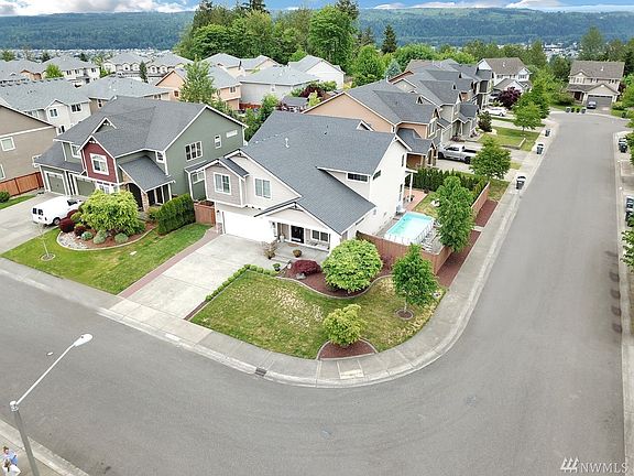 2nd image of 17405 140th Ave E
