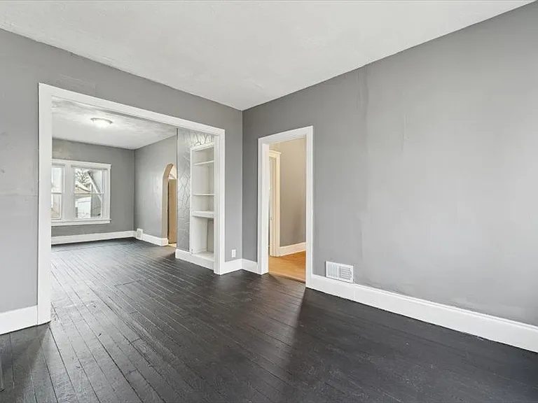 4002 Ardmore Ave — Photo 9