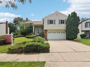 610 Buckthorn Ter, Buffalo Grove, IL