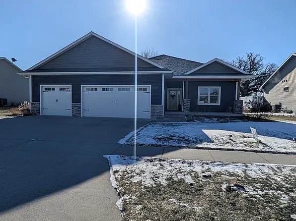 1296 Jacobson Dr, Story City, IA 50248