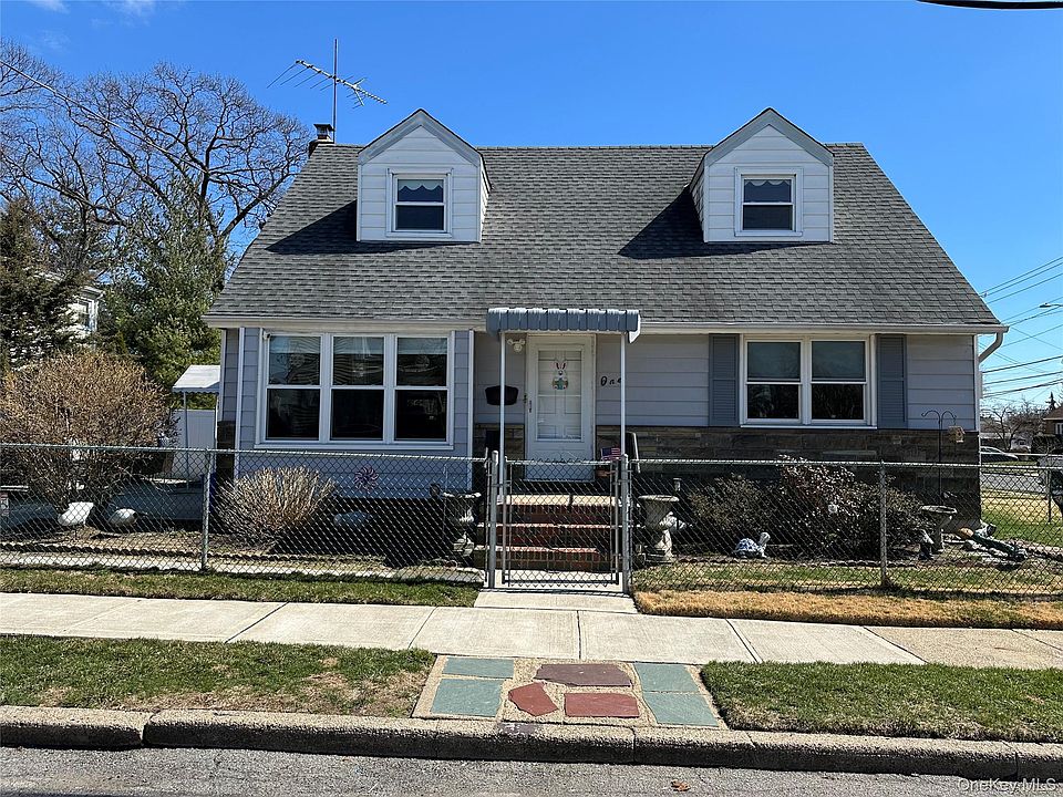 1st image of One Waverly Place