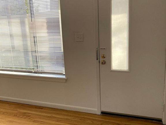 3rd image of 90 Kinderkamack Rd APT 3A