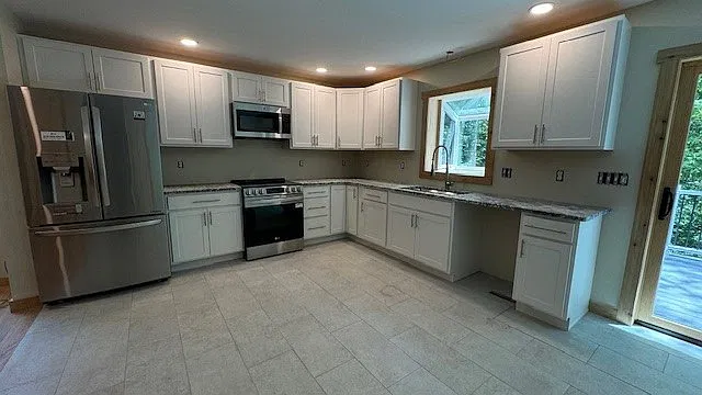 3 bed, 2.5 bath, 1382 sqft, $3,400 — Photo 4