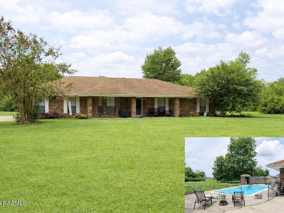 1st image of 5819 Cara Rd