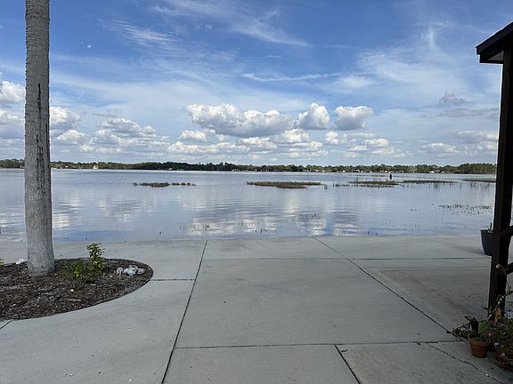 5th image of 6150 Deepwater Dr