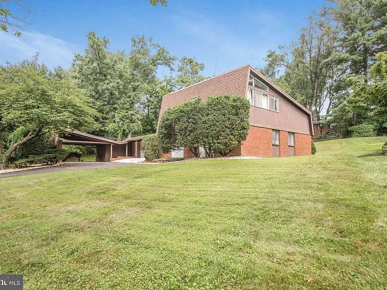 3406 Woodvalley Dr — Photo 65