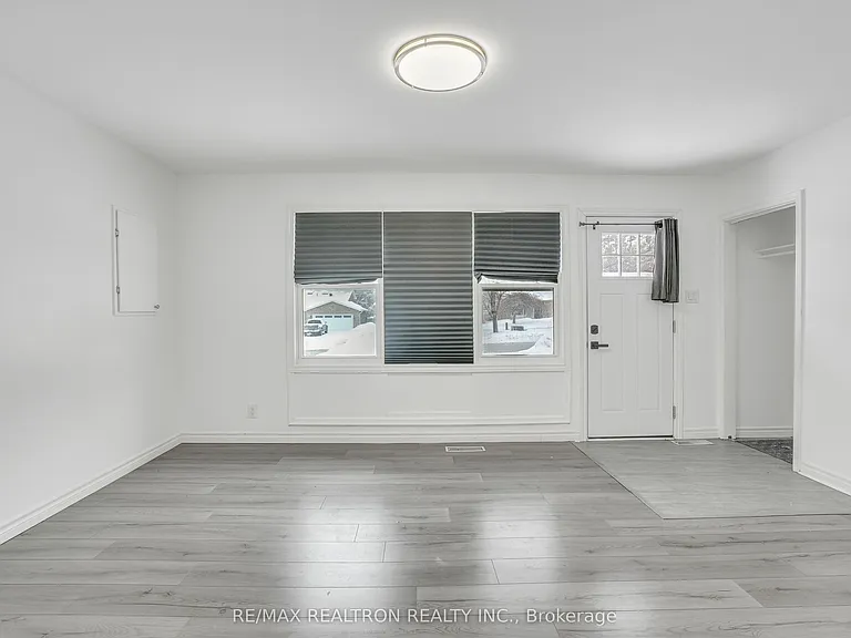 212 Little Ave — Photo 2