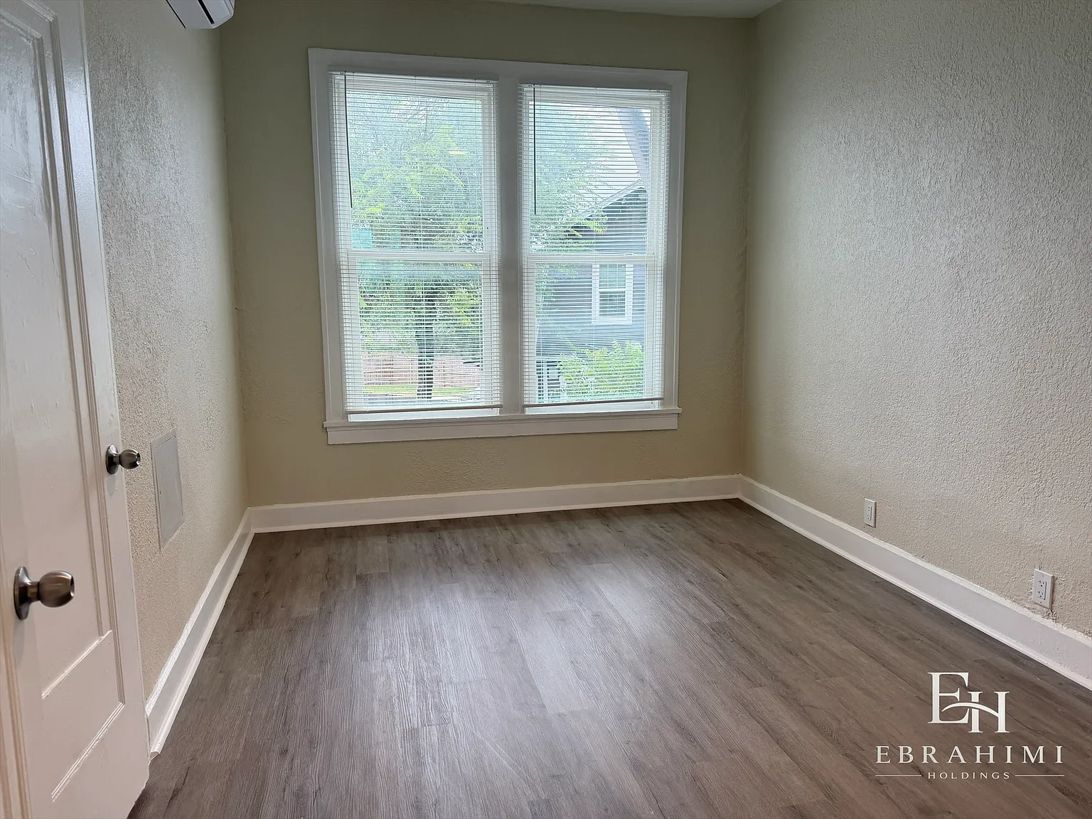 1 bed, 766 sqft, $990 — Photo 4