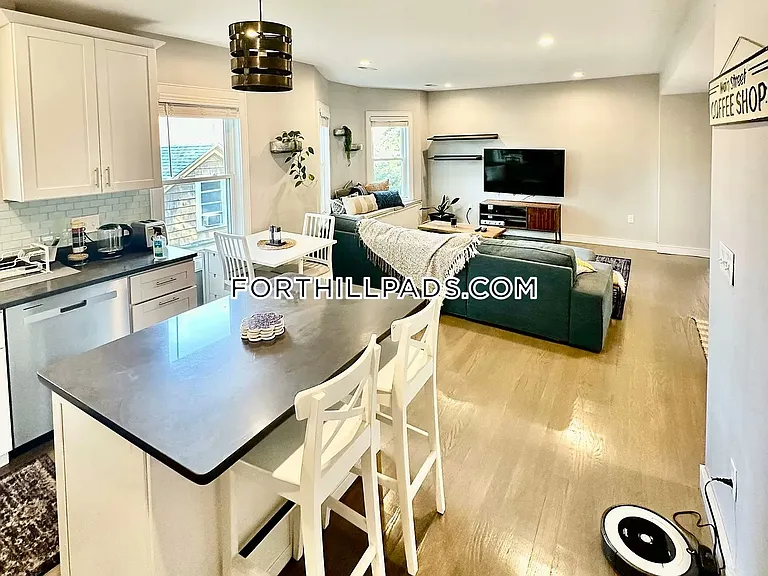 19 Highland St #3F — Photo 11