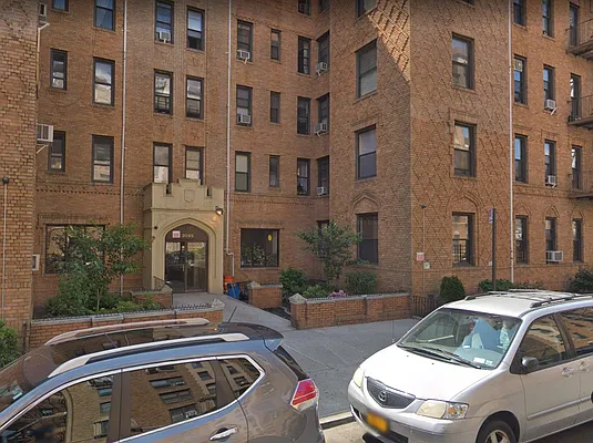 Sold by High Class Realty SB LLC | media 1