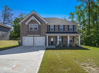 1068 Bluecoat Cir, Hampton, GA 30228