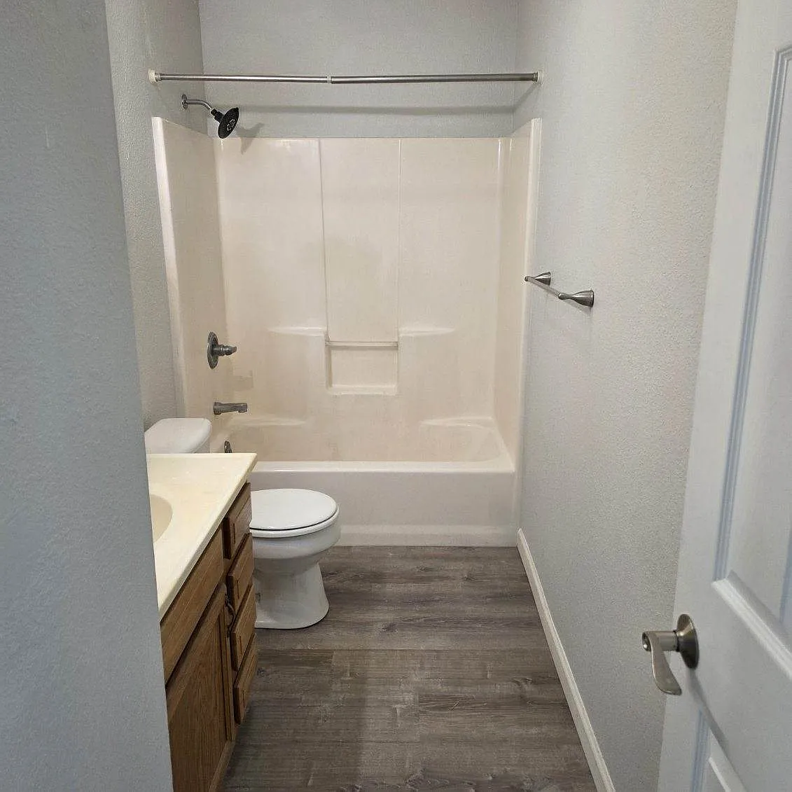 2 bed, 1030 sqft, $1,050 — Photo 2