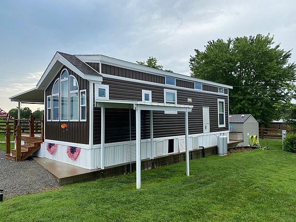 193 Highway 1383, Russell Springs, KY 42642 | MLS #23012595 | Zillow