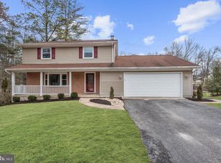 2527 N Farm Rd, Ellicott City, MD 21042