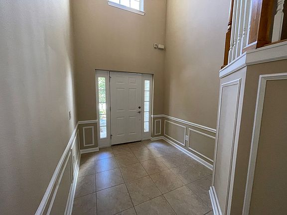 5th image of 4010 Lionheart Dr