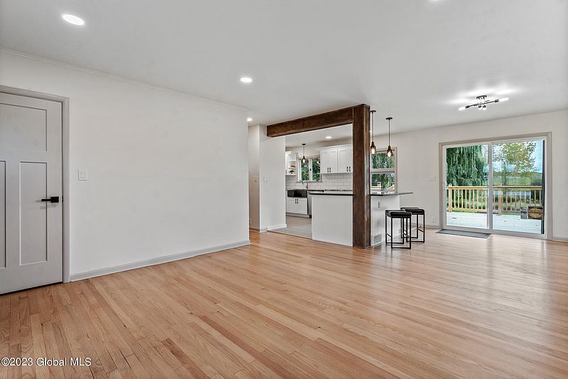 3rd image of 380 Goode Street