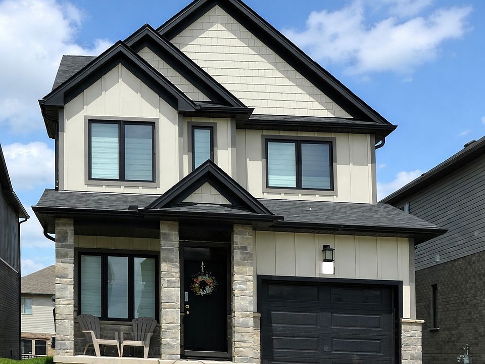 1st image of 3089 Turner Cres