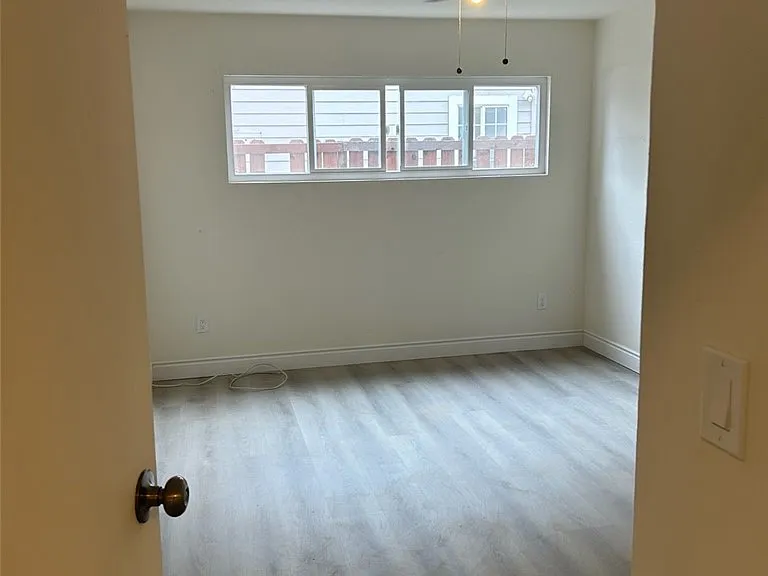 5333 Hyde St #2 — Photo 14