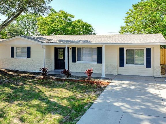 2nd image of 7214 Country Club Dr