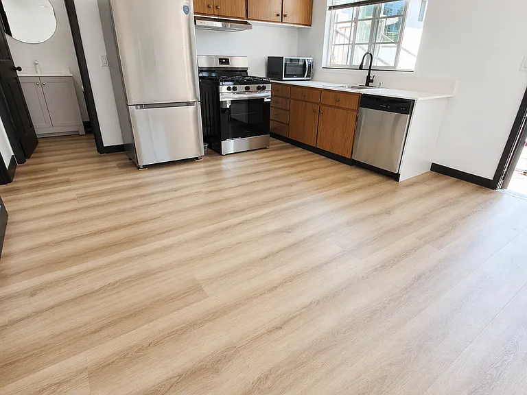 3327 K St #A — Photo 11