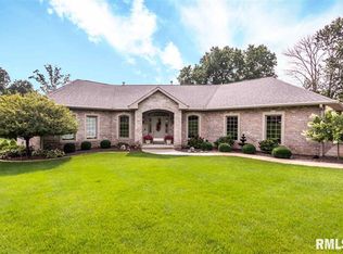 7704 W Thorngate Dr, Mapleton, IL 61547