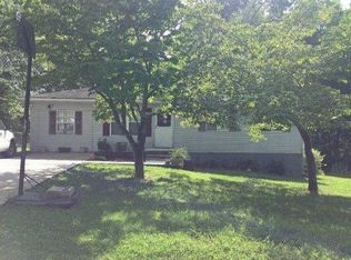 30 Darrell Ave, Crossville, TN 38555