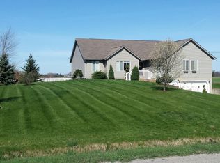 1136 Carter Rd, Midland, MI 48642