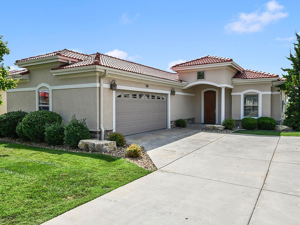 1st image of 134 Siena Boulevard
