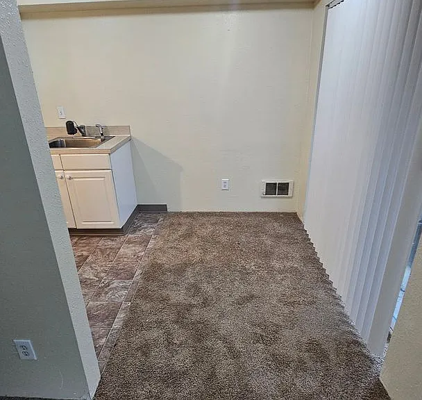 Birchwood Apartments — Photo 3