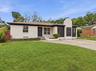 1112 Noble Ave, Carrollton, TX 75006