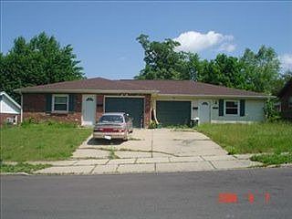 1st image of 1223-225 Heritage Dr