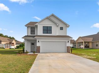 113 Koufax Dr SW, Calhoun, GA 30701