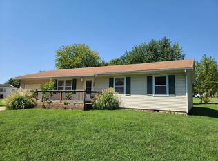 703 7th St, Pilot Grove, MO 65276