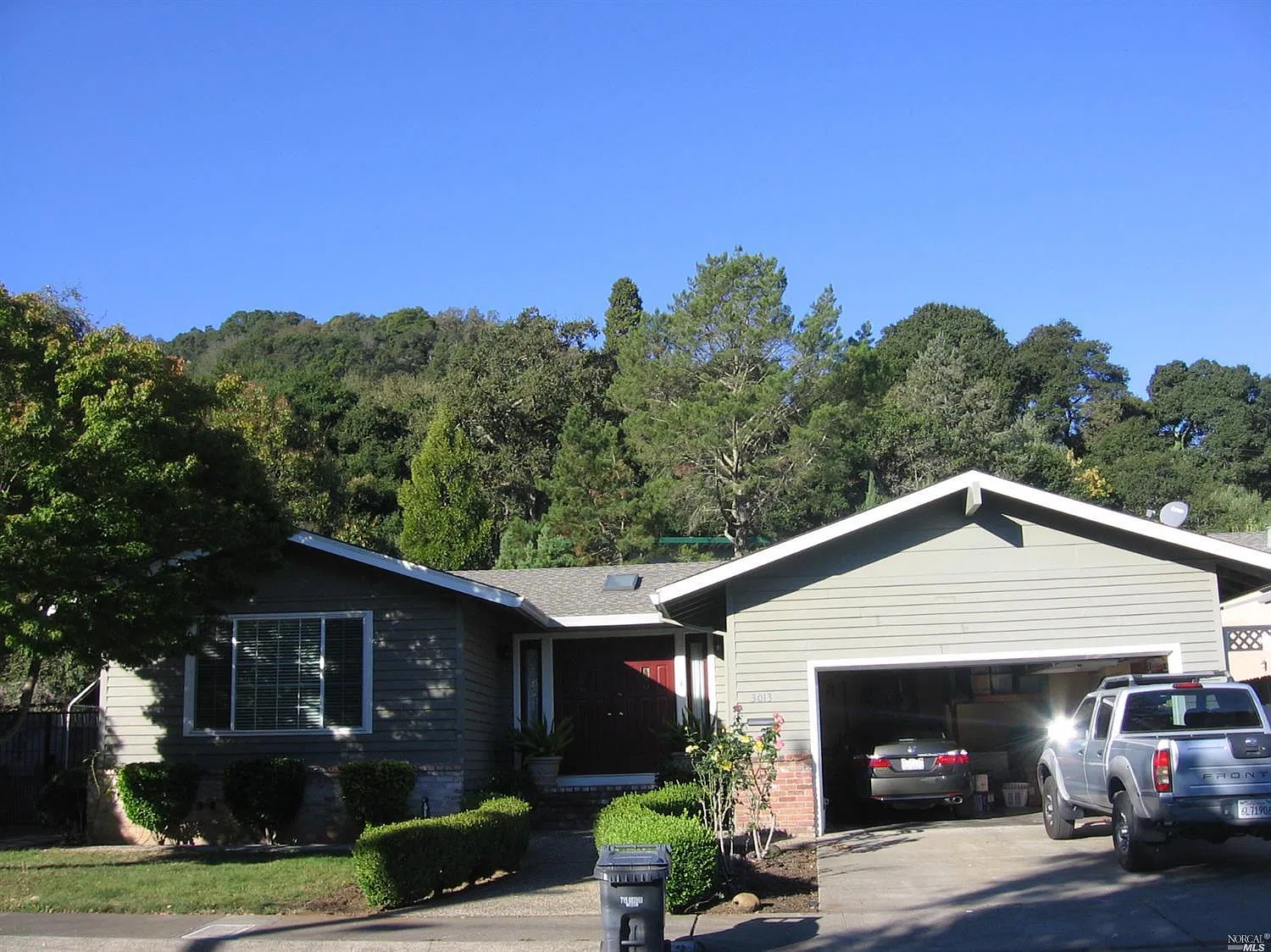 3 bed, 1458 sqft, $3,500 — Photo 1