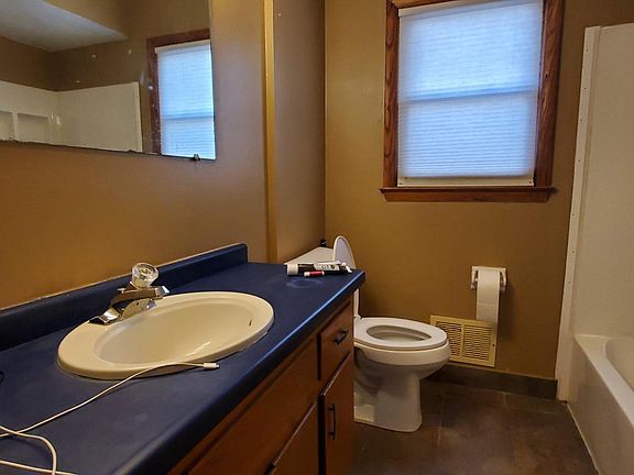 4th image of 1622 Eder Ln