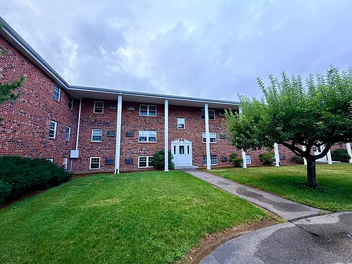 89 Pleasant St #C1 Photo 1 89 Pleasant St #C1 Photo 1