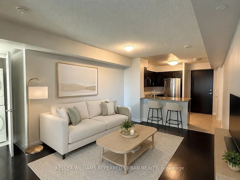 215 Sherway Gardens Rd #1606 — Photo 4